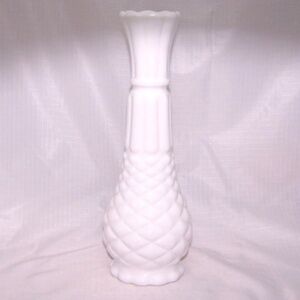 VTG- Anchor Hocking White Milk Glass Pineapple Pattern Bud Vase,
